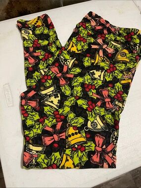LuLaRoe Holiday Bell Print Leggings - Black, Green, Pink TC2 BNWOT